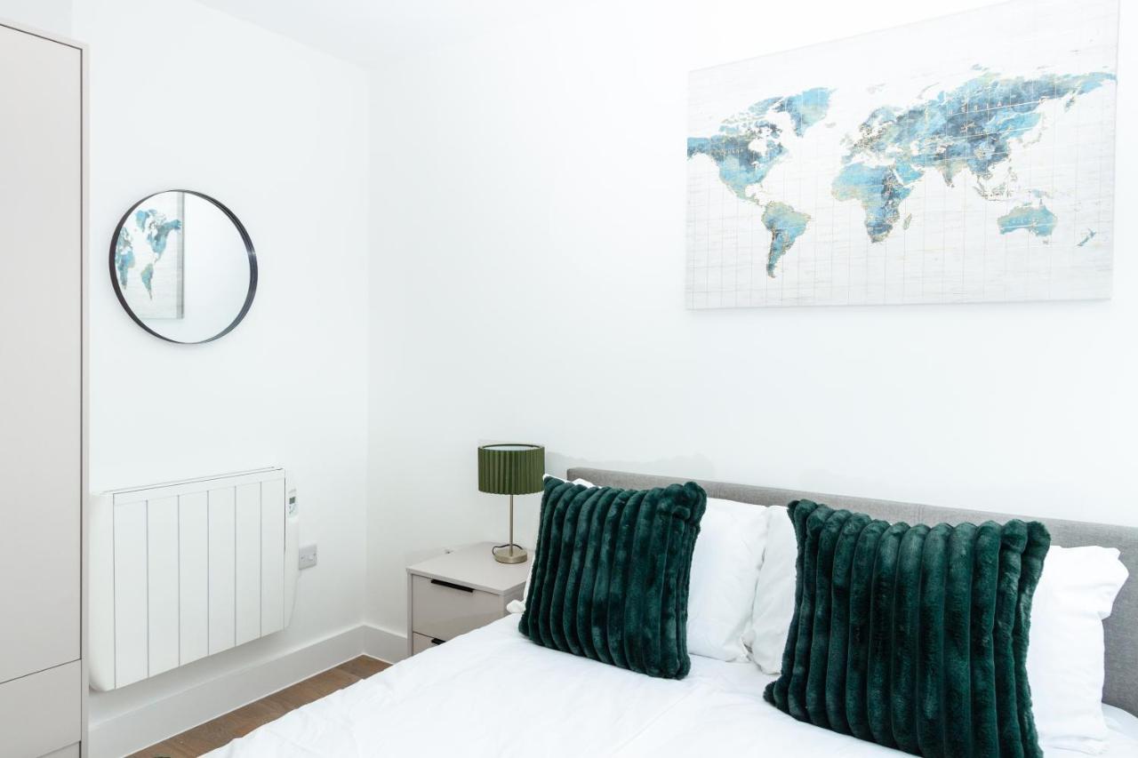 מנצ'סטר Stylish Studio Apt Overlooking Old Trafford מראה חיצוני תמונה