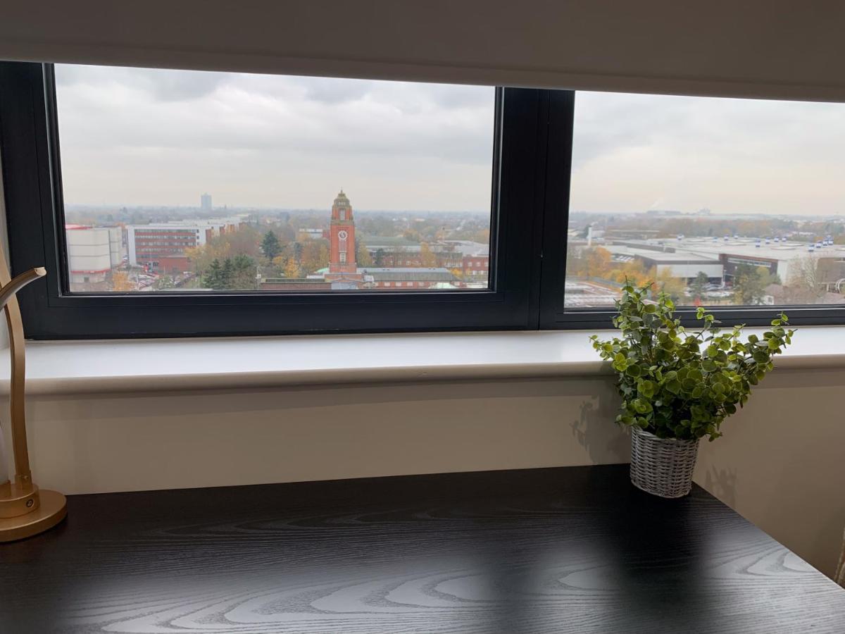 מנצ'סטר Stylish Studio Apt Overlooking Old Trafford מראה חיצוני תמונה