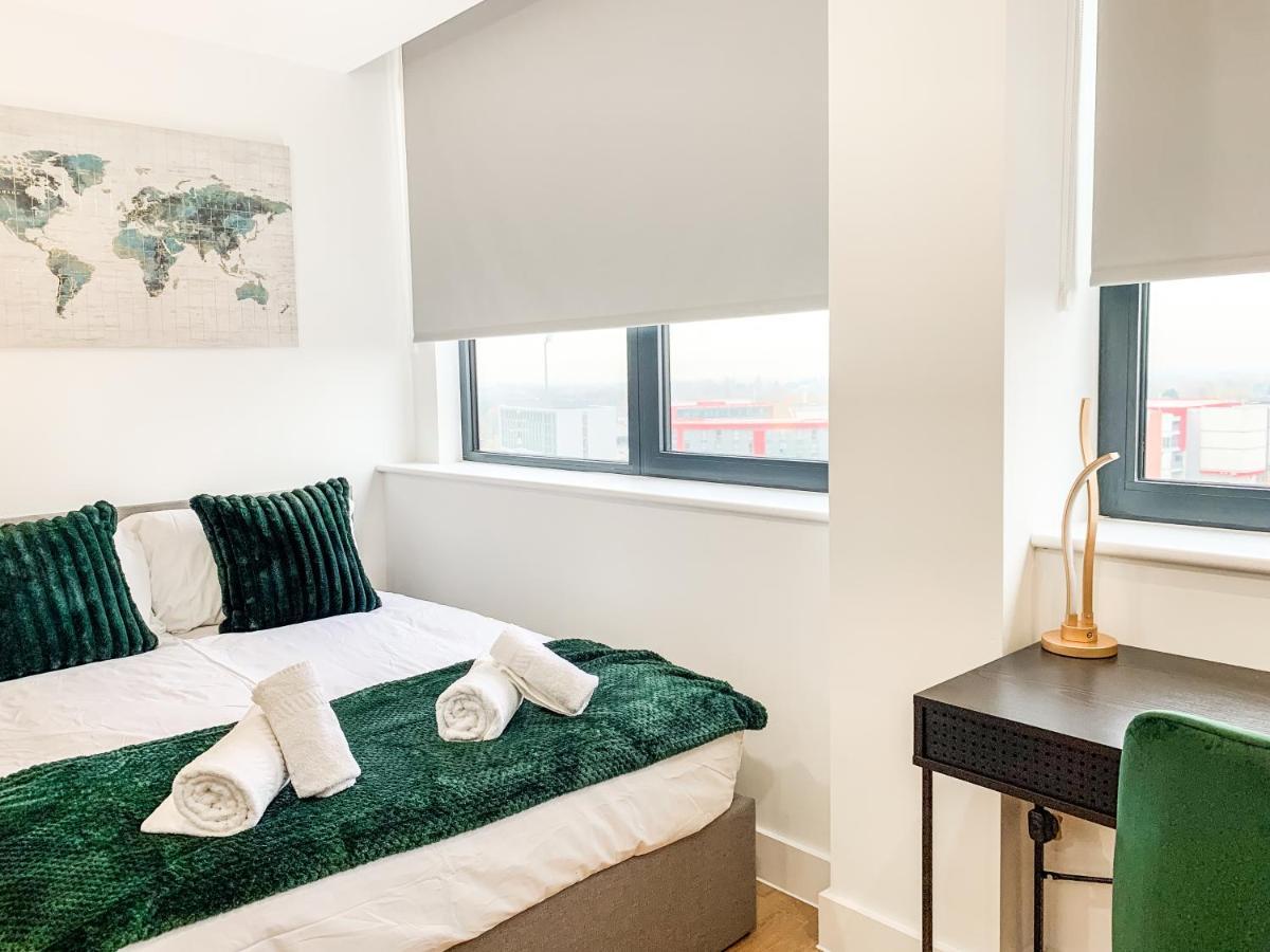 מנצ'סטר Stylish Studio Apt Overlooking Old Trafford מראה חיצוני תמונה